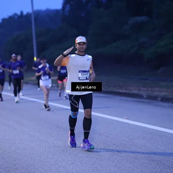 Runner Photo 7373879