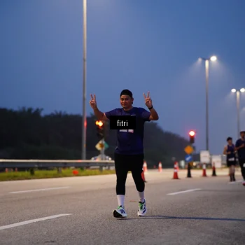 Runner Photo 7373882