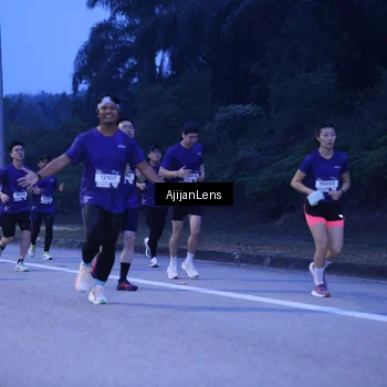 Runner Photo 7373903