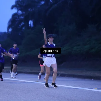 Runner Photo 7373911