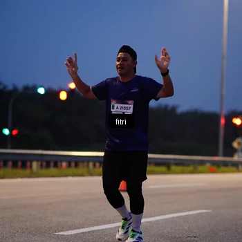 Runner Photo 7373914