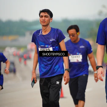Runner Photo 7373939