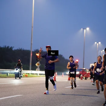 Runner Photo 7373942
