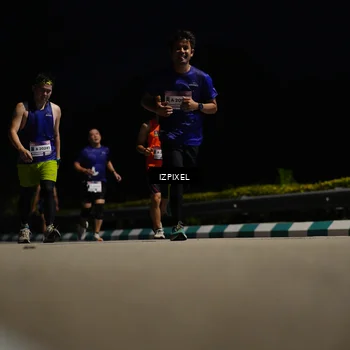 Runner Photo 7373963
