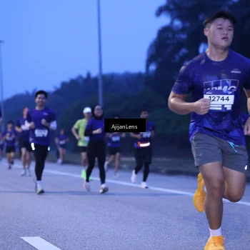 Runner Photo 7373968