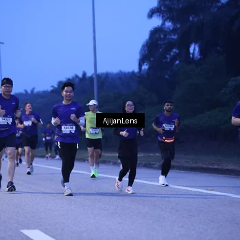 Runner Photo 7373976