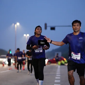 Runner Photo 7373980