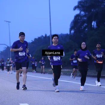 Runner Photo 7373998
