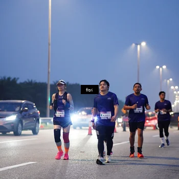 Runner Photo 7374020