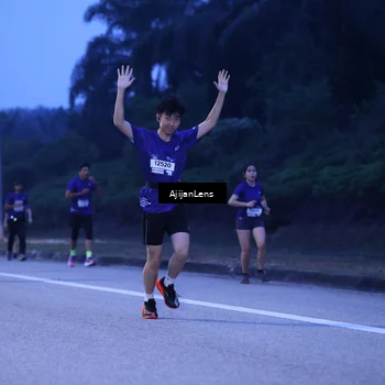 Runner Photo 7374054