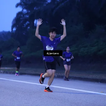 Runner Photo 7374055