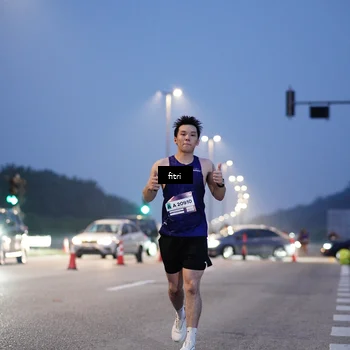Runner Photo 7374067