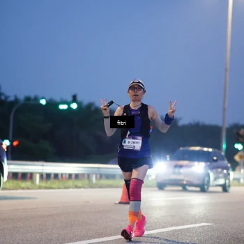 Runner Photo 7374069