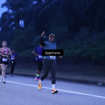 Runner Photo 7374072