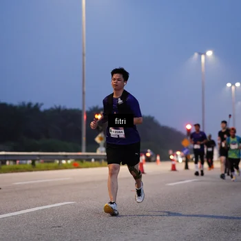 Runner Photo 7374077