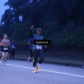 Runner Photo 7374122