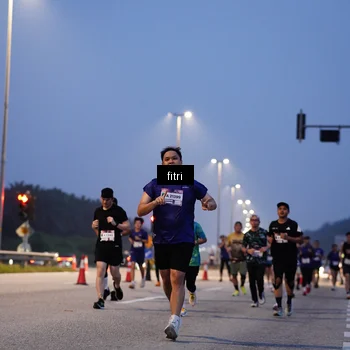 Runner Photo 7374126