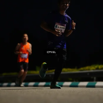 Runner Photo 7374130