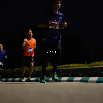 Runner Photo 7374131