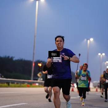 Runner Photo 7374134
