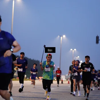 Runner Photo 7374135