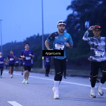 Runner Photo 7374155