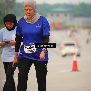 Runner Photo 7374157