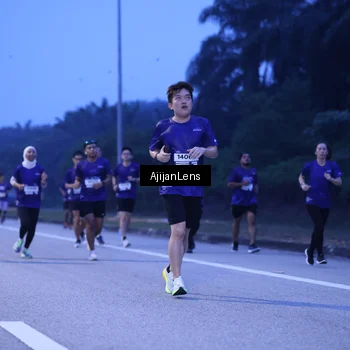 Runner Photo 7374158