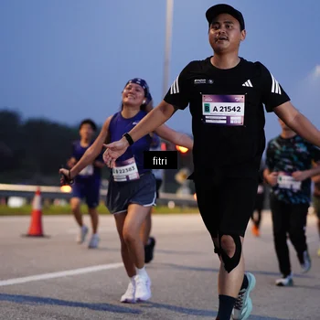Runner Photo 7374175