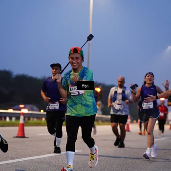 Runner Photo 7374178