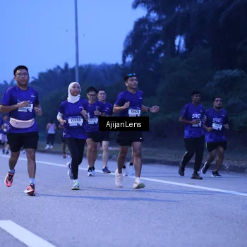 Runner Photo 7374187