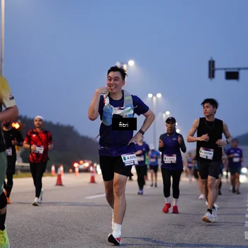 Runner Photo 7374201