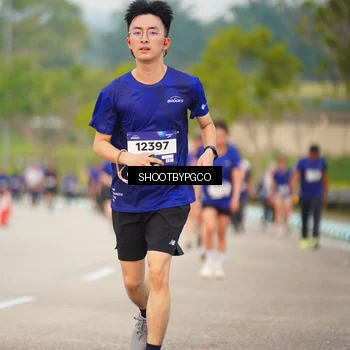 Runner Photo 7374208