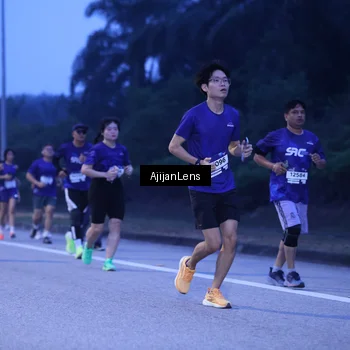 Runner Photo 7374223