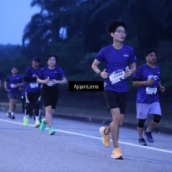 Runner Photo 7374229