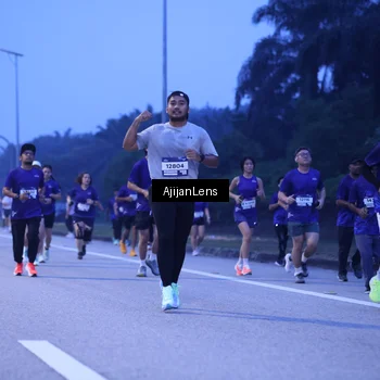 Runner Photo 7374235