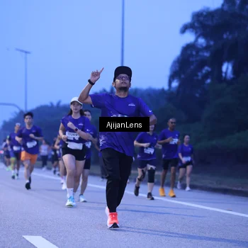 Runner Photo 7374262