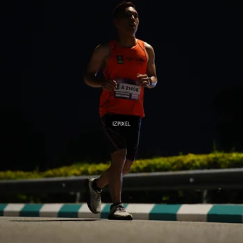 Runner Photo 7374263