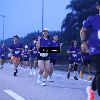 Runner Photo 7374266