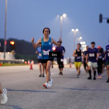 Runner Photo 7374270