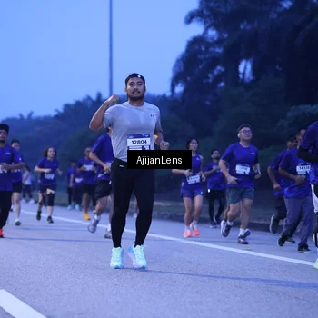 Runner Photo 7374275