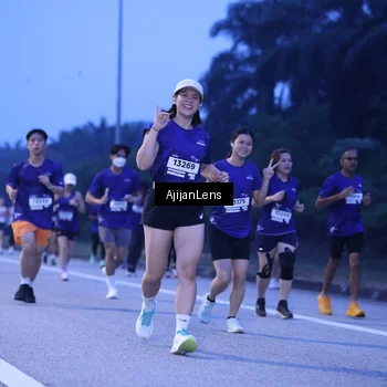 Runner Photo 7374303