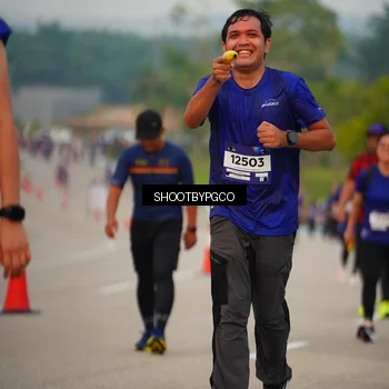 Runner Photo 7374306