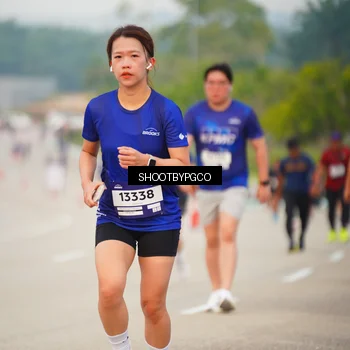 Runner Photo 7374307
