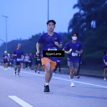 Runner Photo 7374311