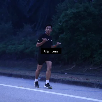 Runner Photo 7374336