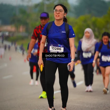 Runner Photo 7374345