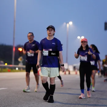 Runner Photo 7374355