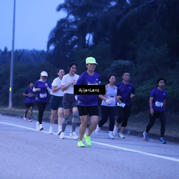 Runner Photo 7374360