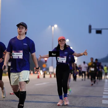 Runner Photo 7374364
